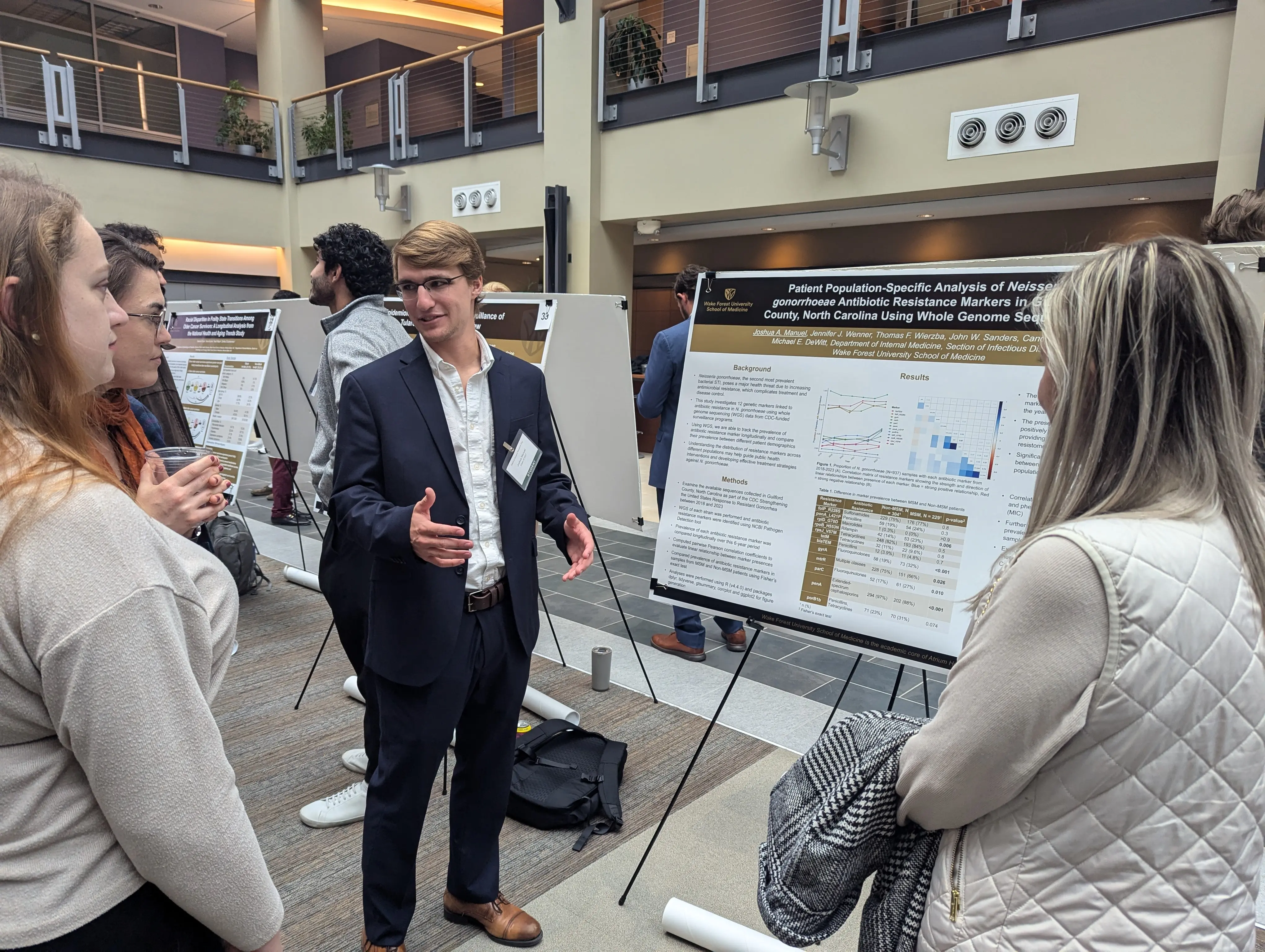 Joshua Manuel presenting his research at the Medical Student Research Day.